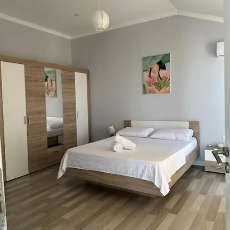 Villa Kamila *